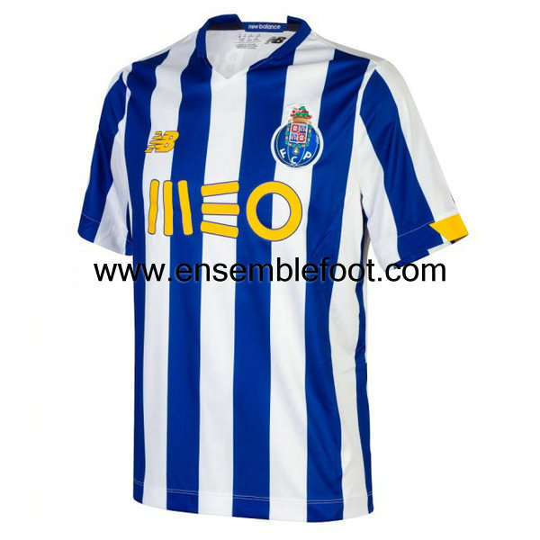 ensemble maillot FC Porto 2020-2021 domicile